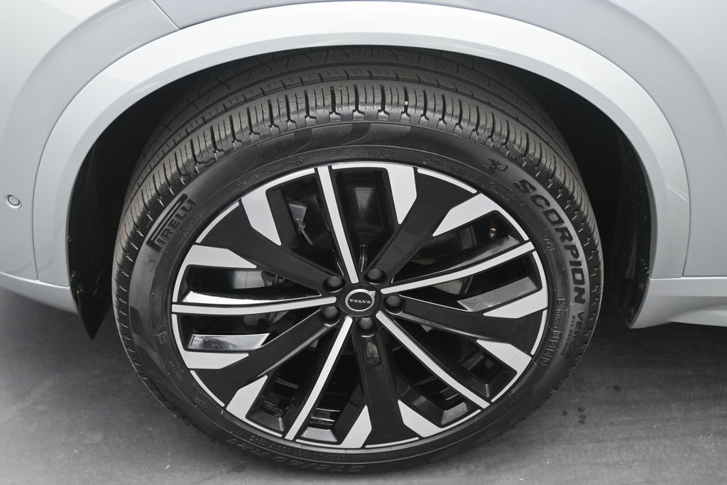 Certified 2026 Volvo XC90 B6 Plus 7-Seater SUV