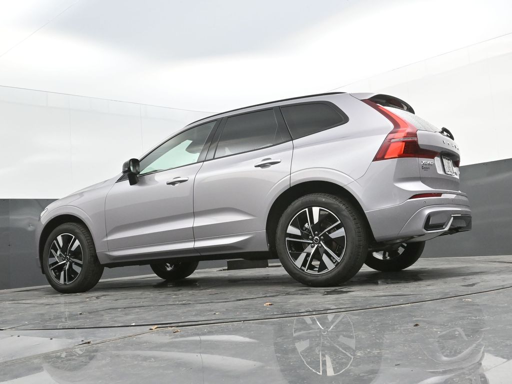 2026 Volvo XC60 Core - Photo 48