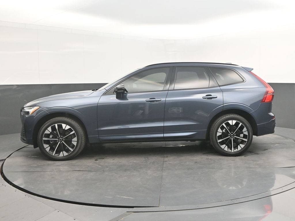 New 2026 Volvo XC60 B5 Plus SUV