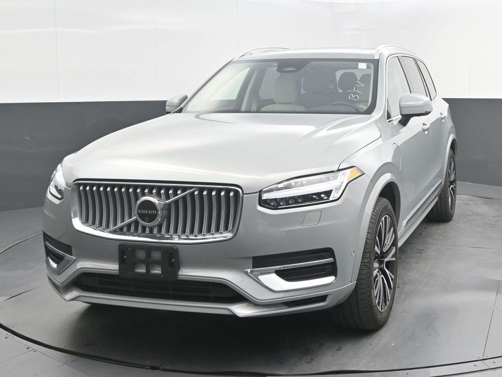 Certified 2025 Volvo XC90 Plug-In Hybrid T8 Plus SUV