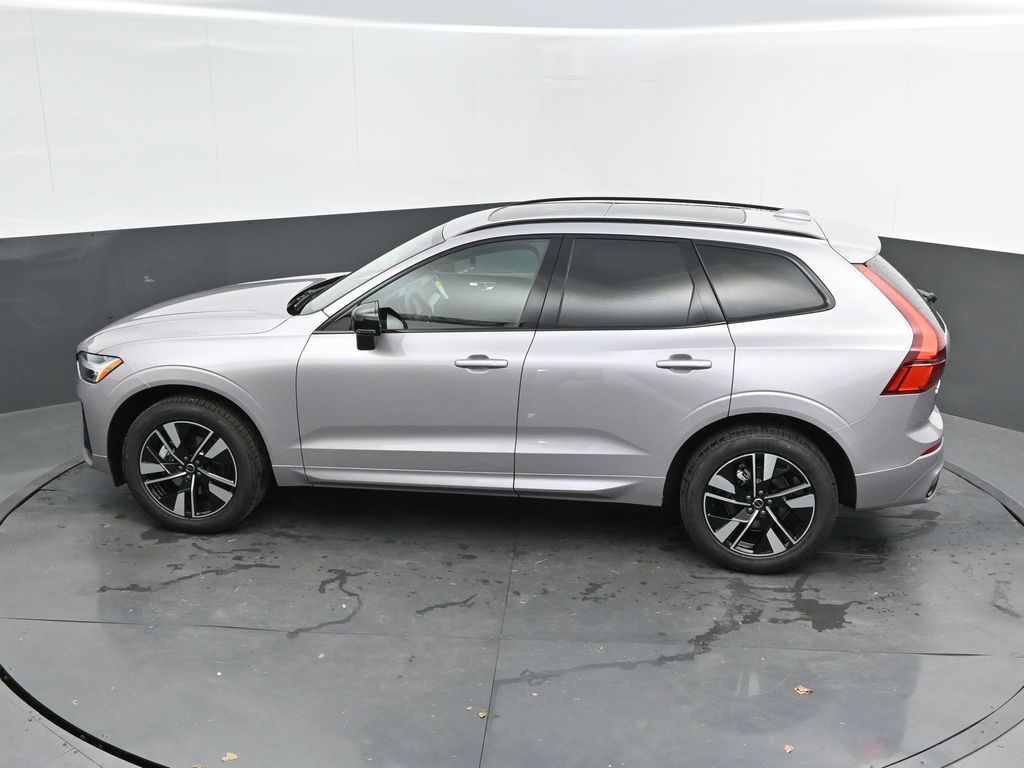 2026 Volvo XC60 Core - Photo 40
