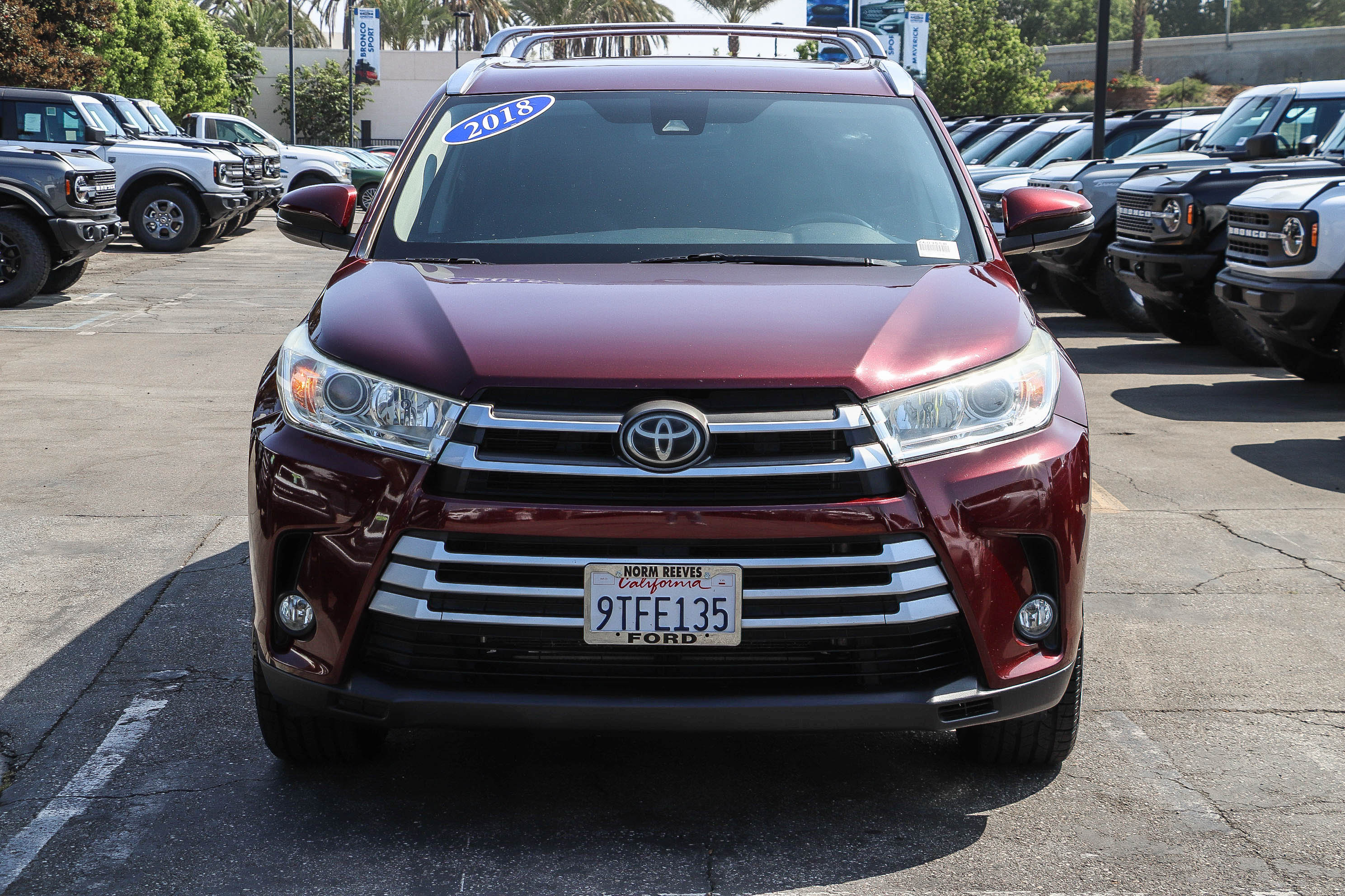 Used 2018 Toyota Highlander SE SE V6 AWD