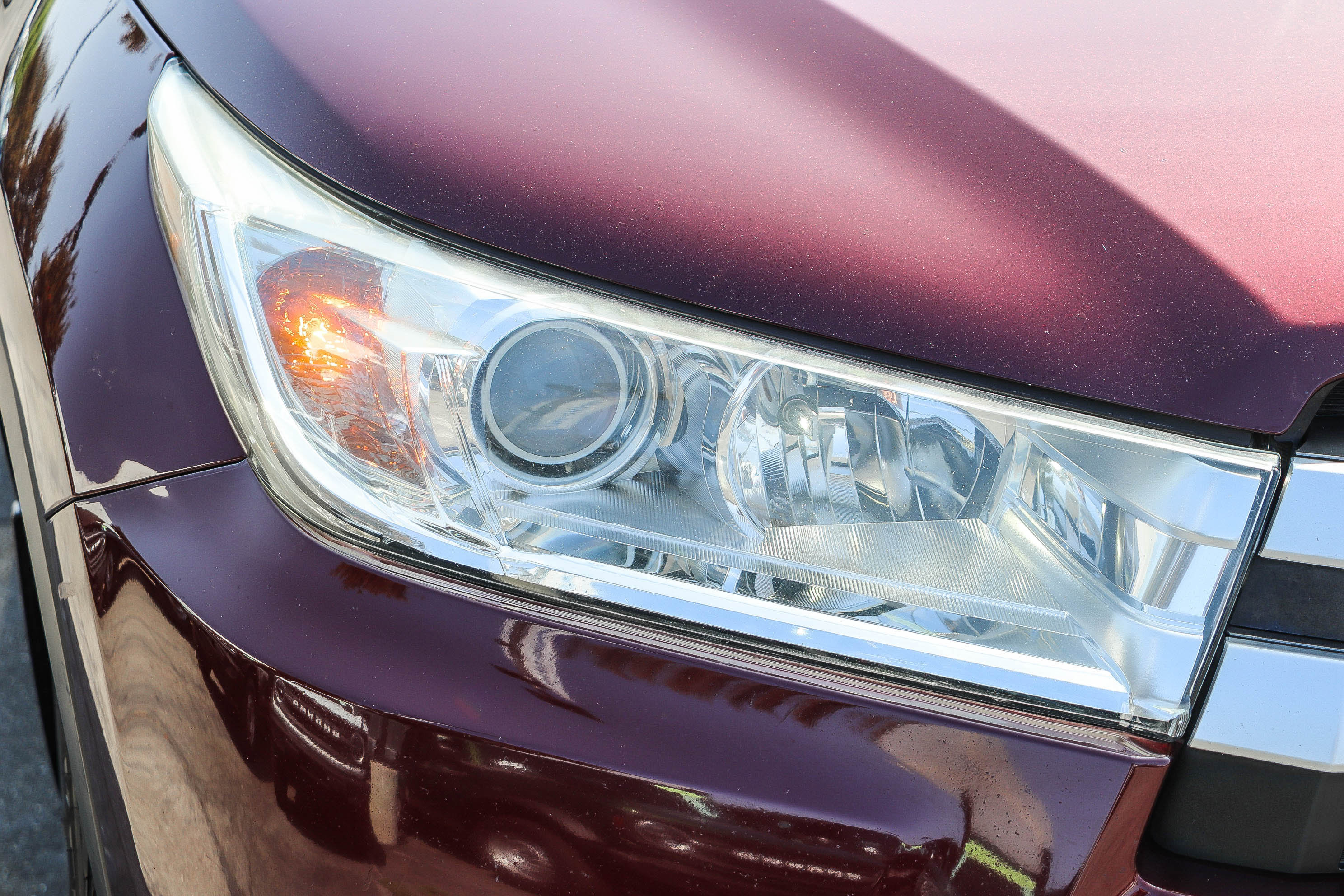 Used 2018 Toyota Highlander SE SE V6 AWD
