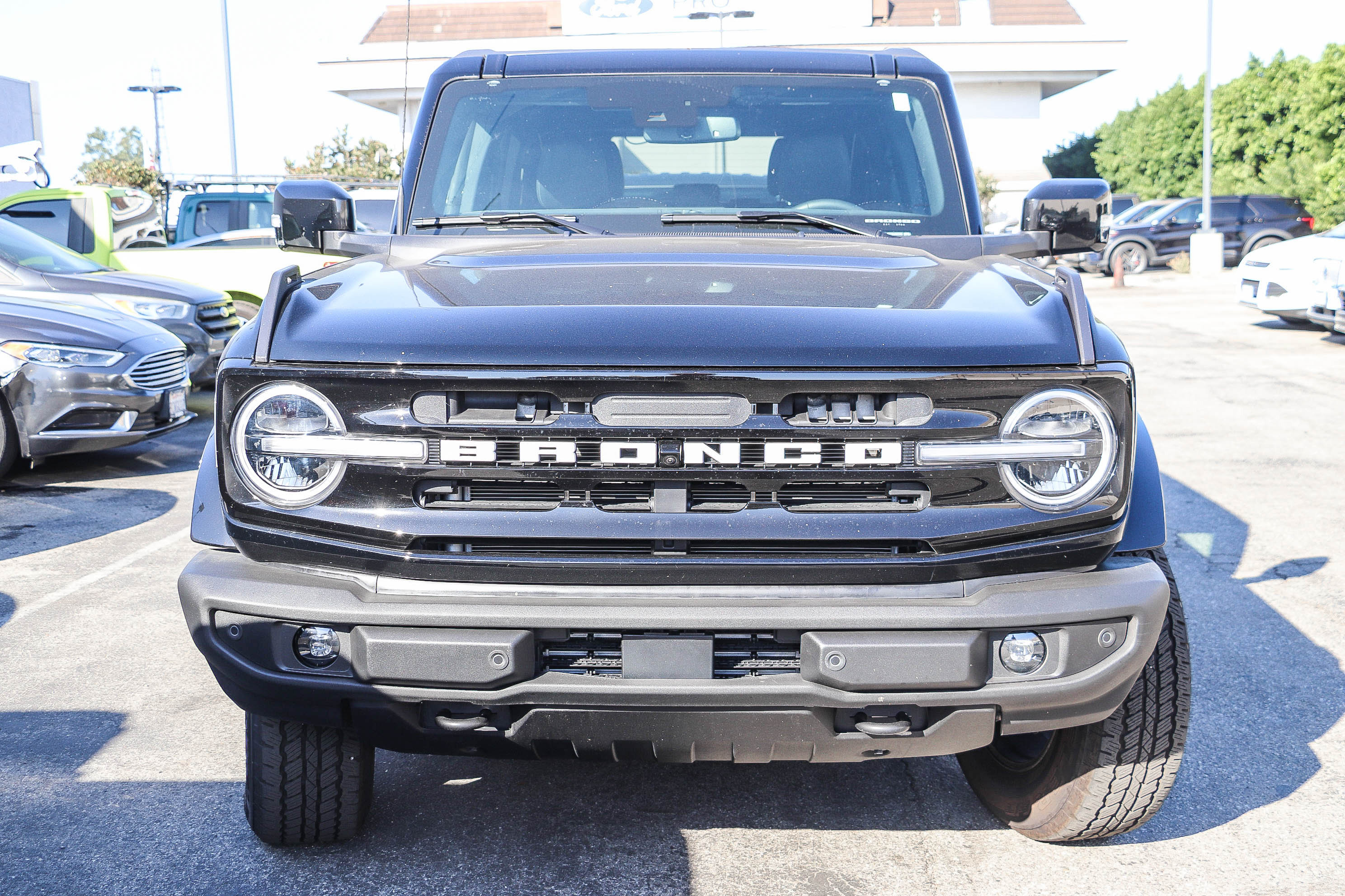 Used 2025 Ford Bronco Outer Banks Outer Banks 4x4