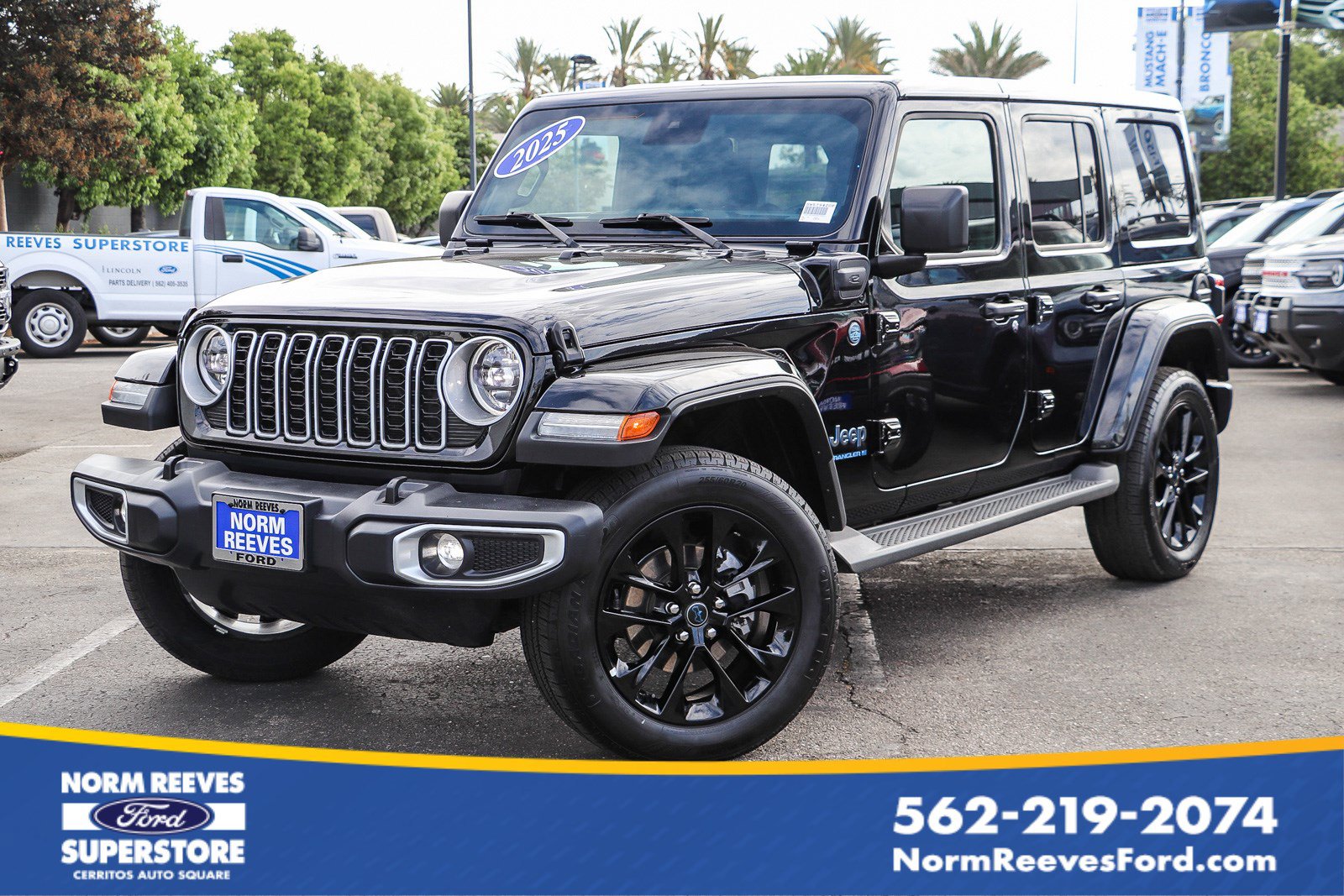 Used 2025 Jeep Wrangler 4xe Sahara Sahara 4x4