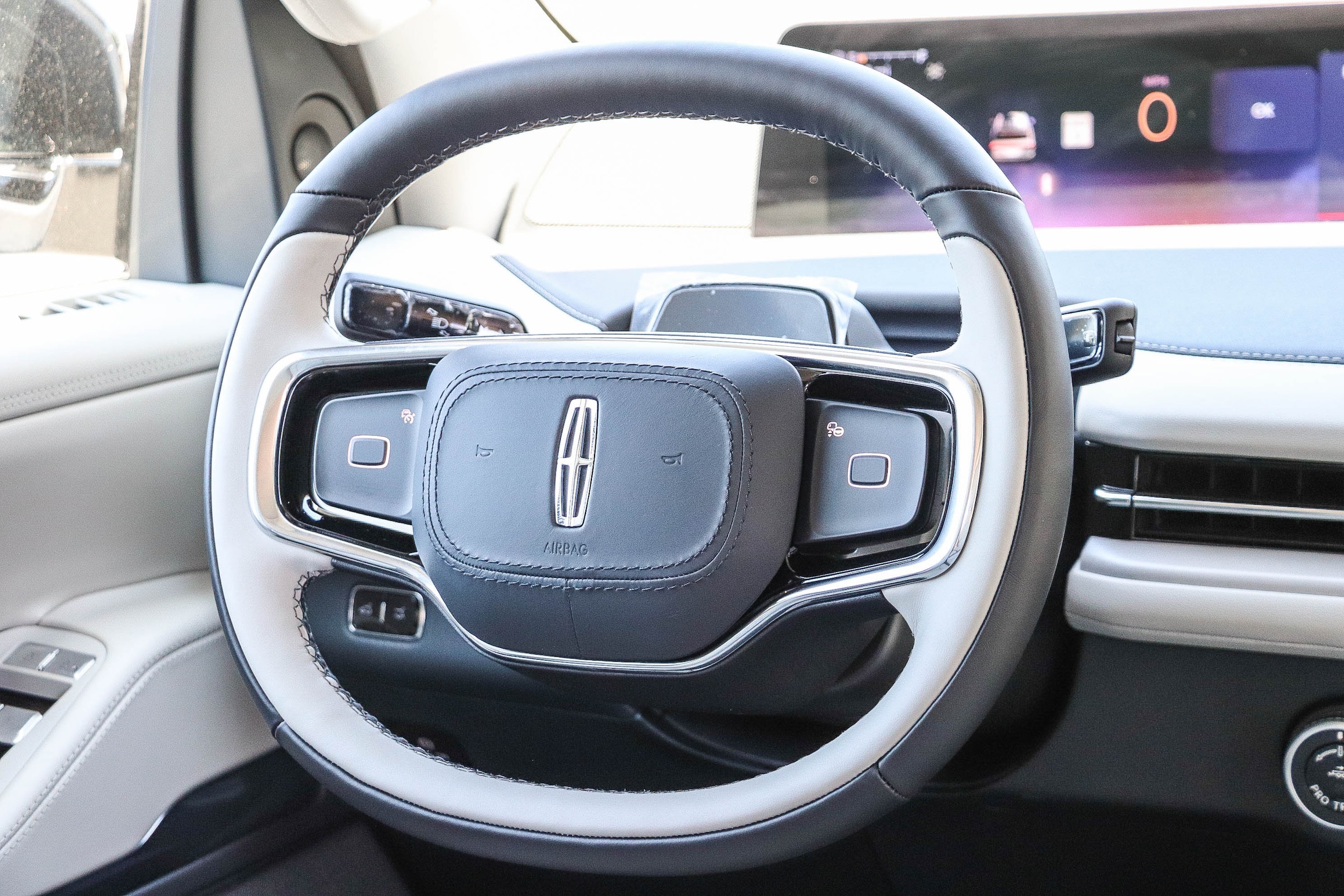 2026 Lincoln Navigator Reserve - Photo 18