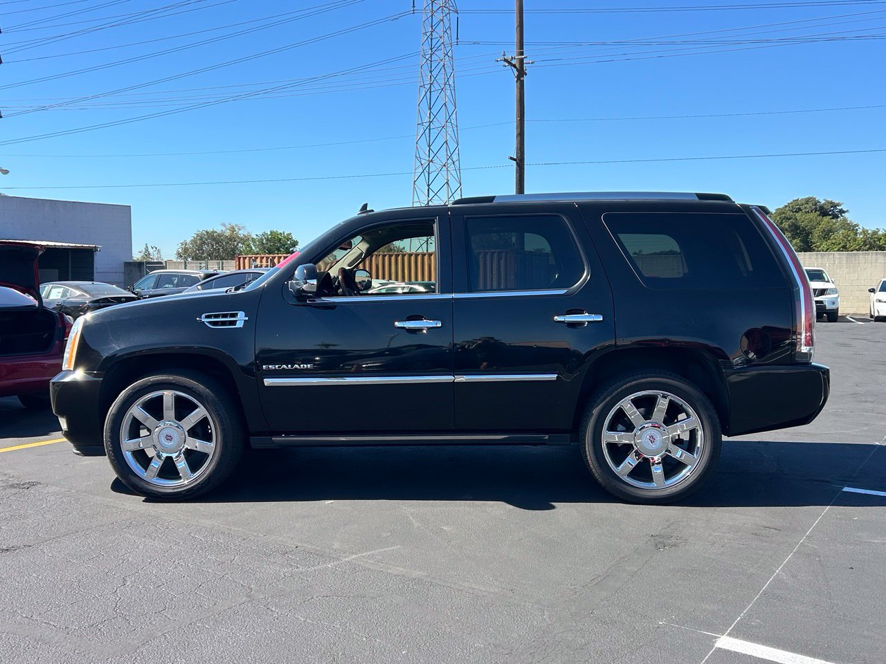 Used 2012 CADILLAC Escalade Luxury SUV