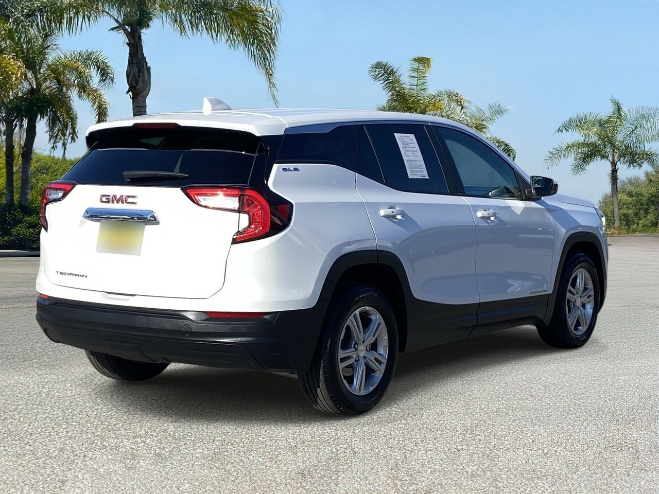 Used 2024 GMC Terrain SLE SUV