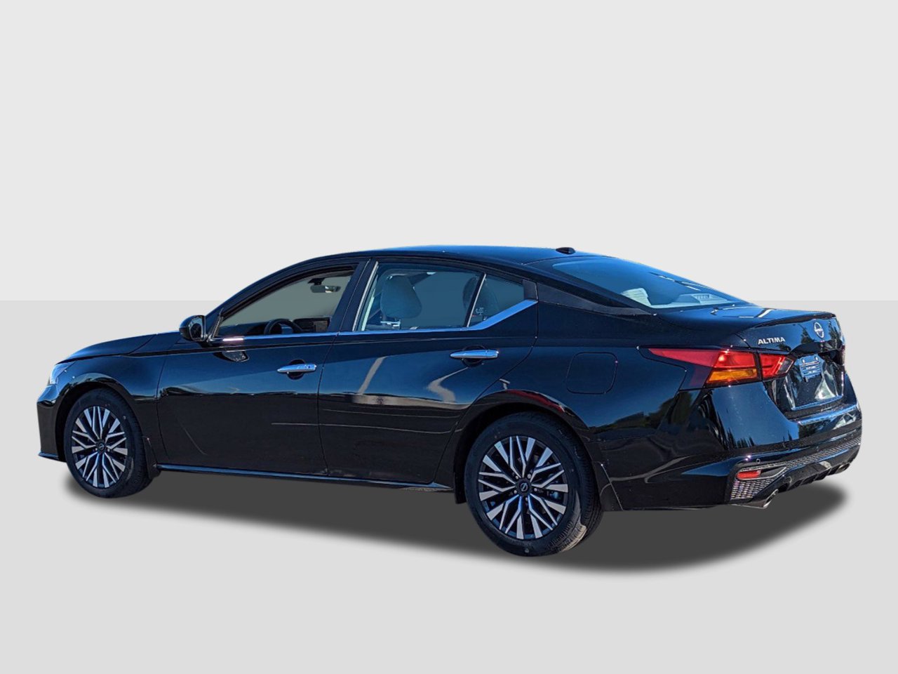 New 2026 Nissan Altima SV Sedan