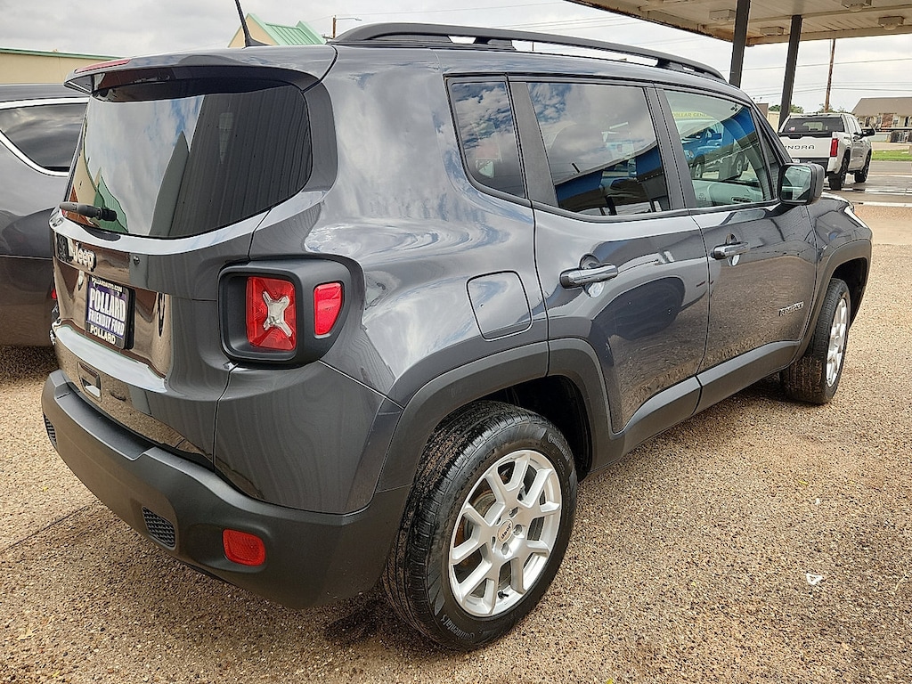 Used 2023 Jeep Renegade Latitude SUV