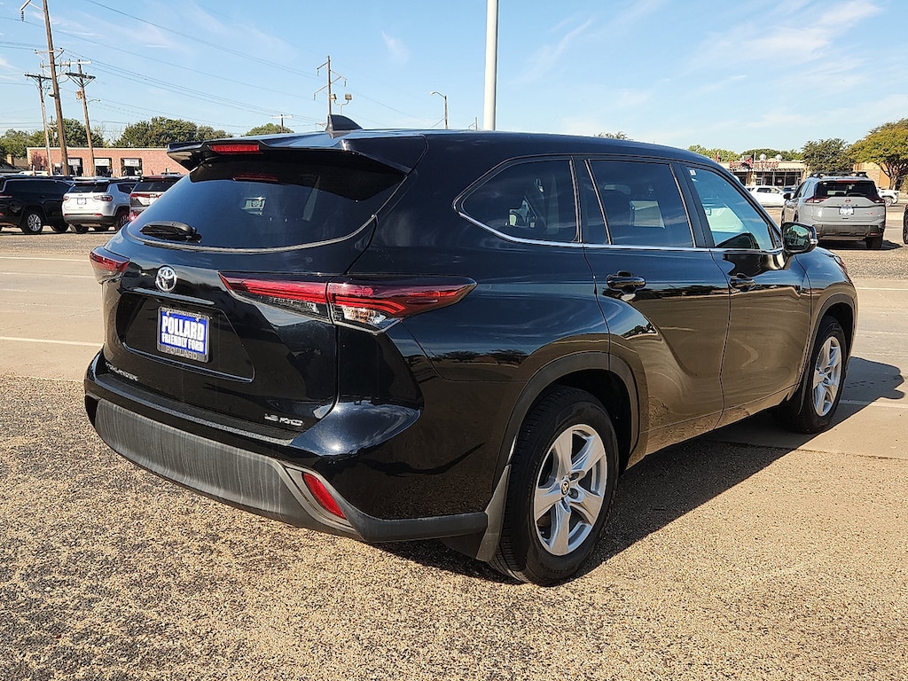 Certified 2024 Toyota Highlander LE LE AWD