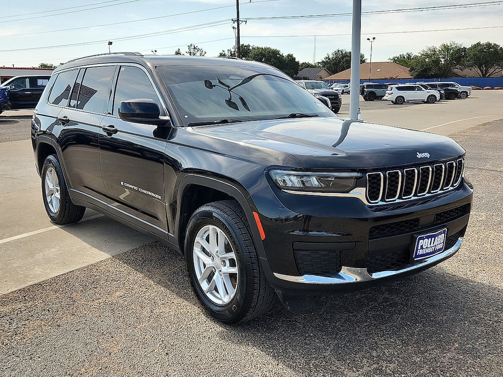 Used 2023 Jeep Grand Cherokee L Laredo SUV