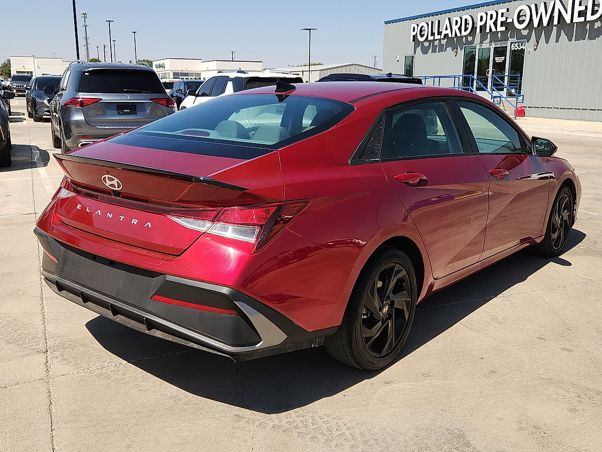 Used 2026 Hyundai Elantra SEL Sport Sedan