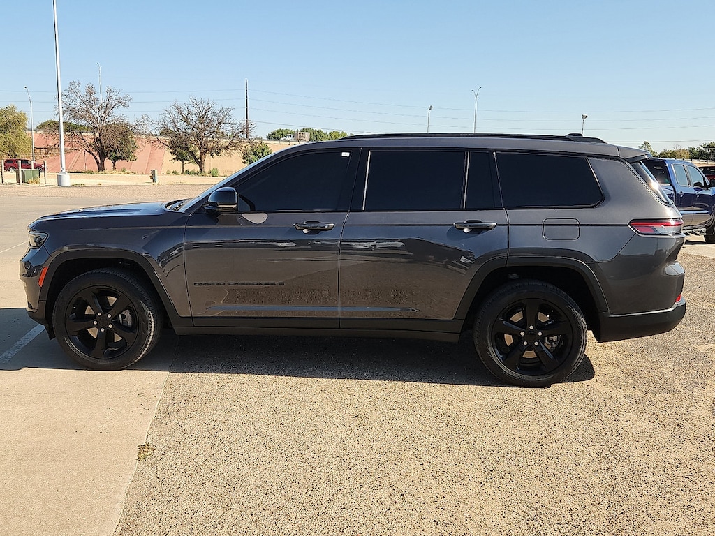 Used 2023 Jeep Grand Cherokee L Limited SUV
