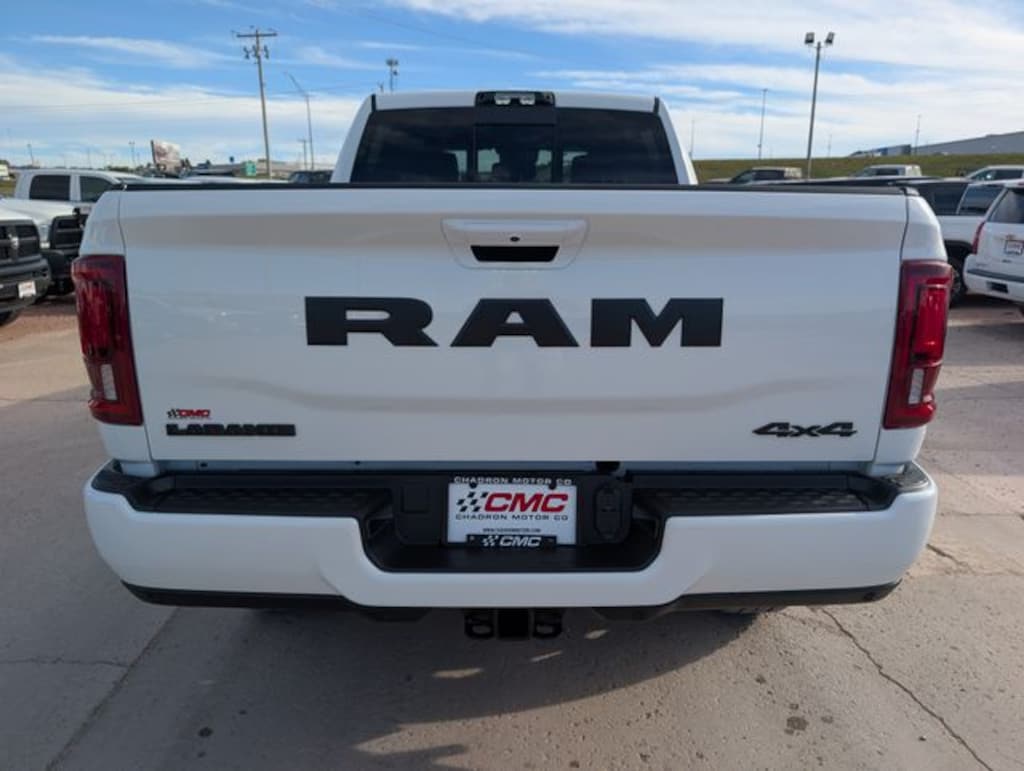 New 2027 Ram 2500 LARAMIE CREW CAB 4X4 6'4 BOX Pickup