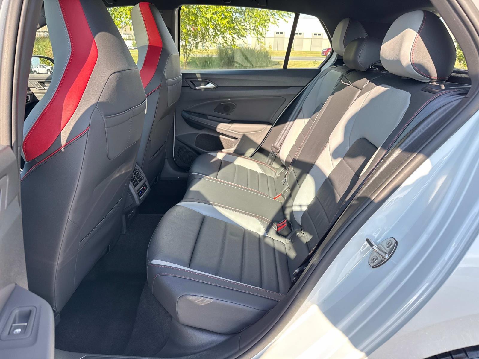 2024 Volkswagen Golf GTI Autobahn - Photo 22