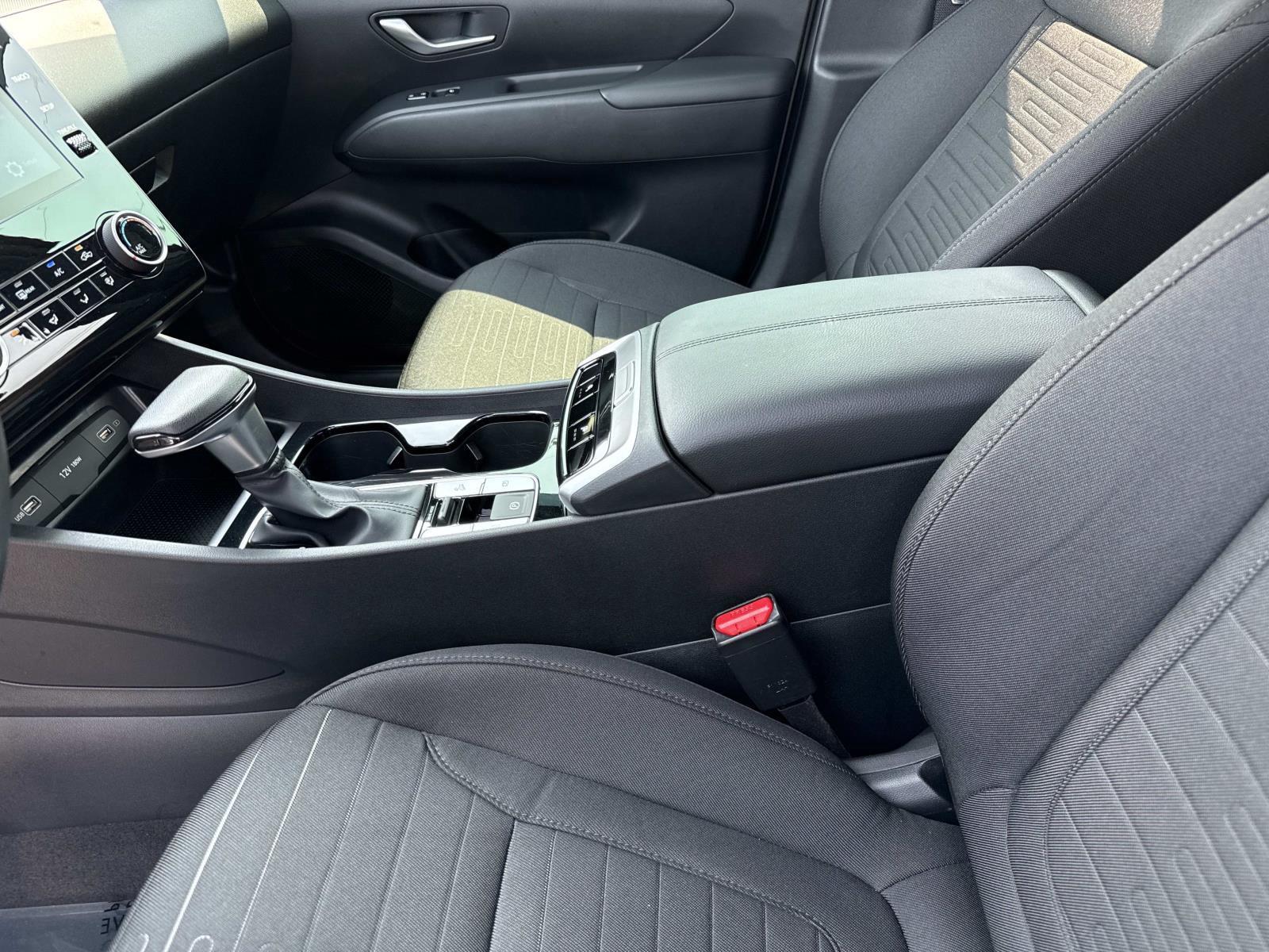 2023 Hyundai Santa Cruz SEL - Photo 16
