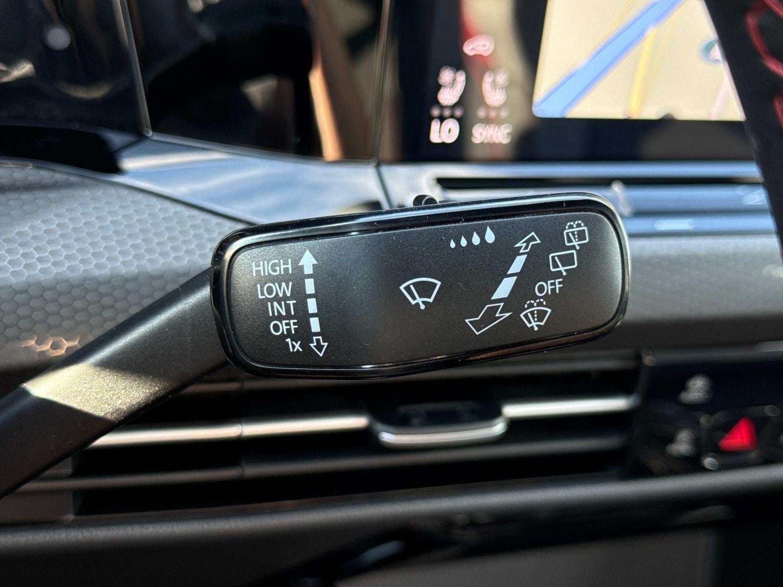 2024 Volkswagen Golf GTI Autobahn - Photo 12