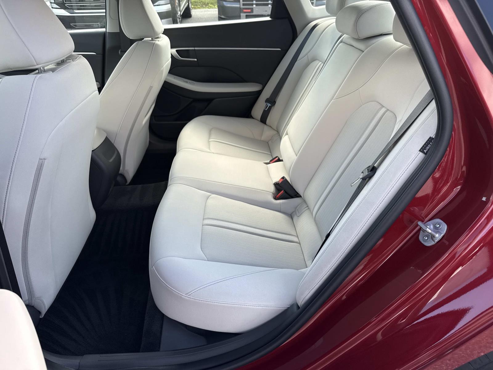 2024 Hyundai Sonata SEL - Photo 23