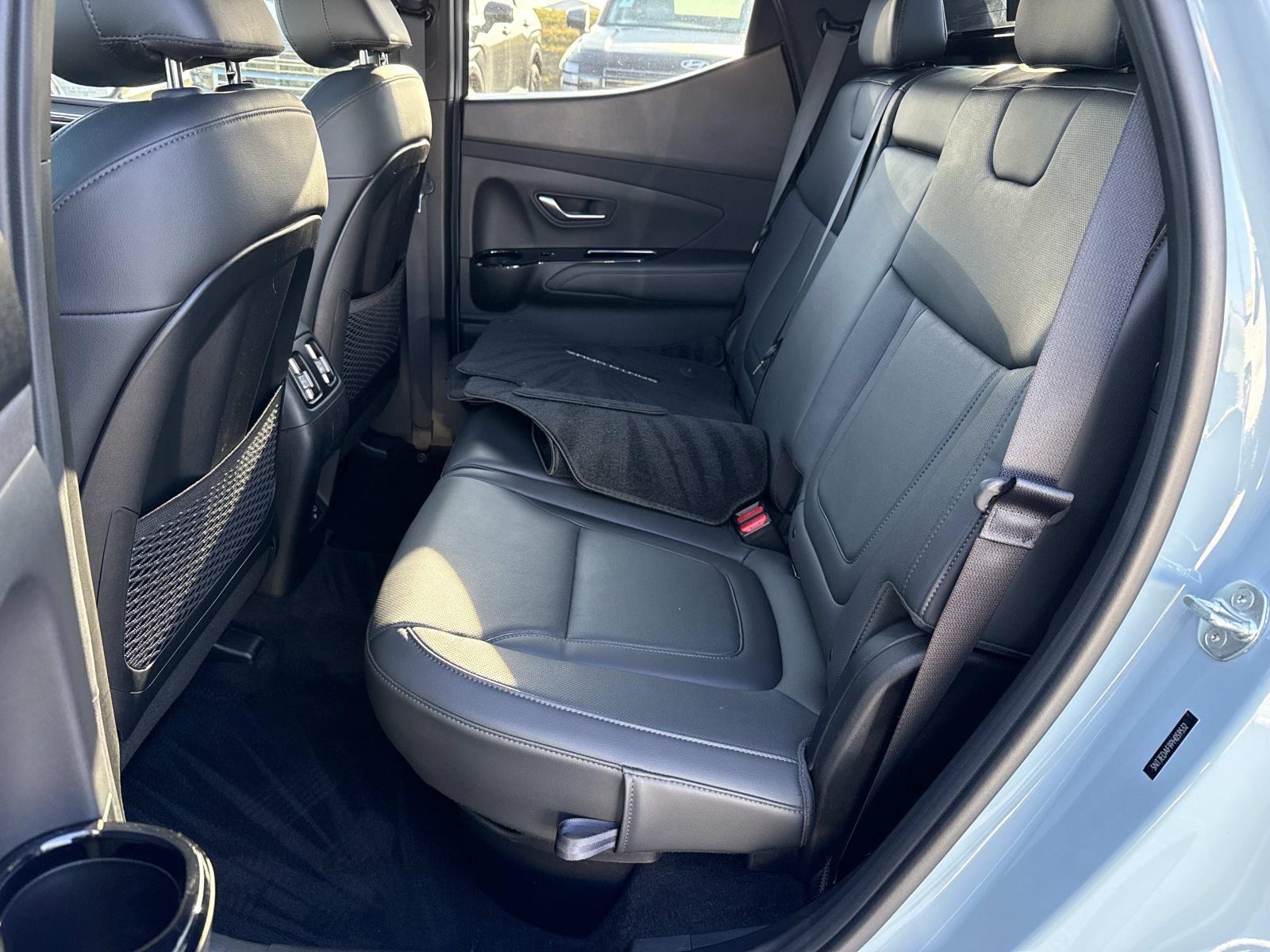 2023 Hyundai Santa Cruz Limited - Photo 22