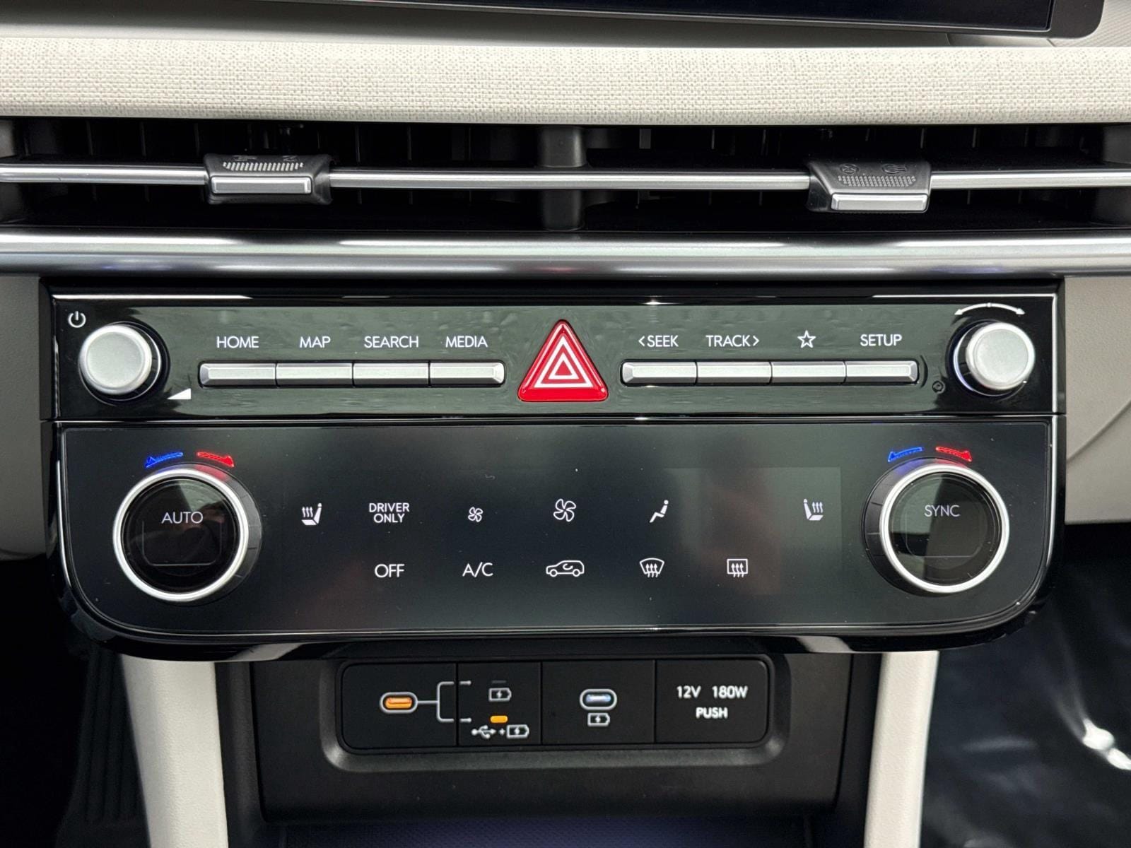 2025 Hyundai Tucson SEL Convenience - Photo 6