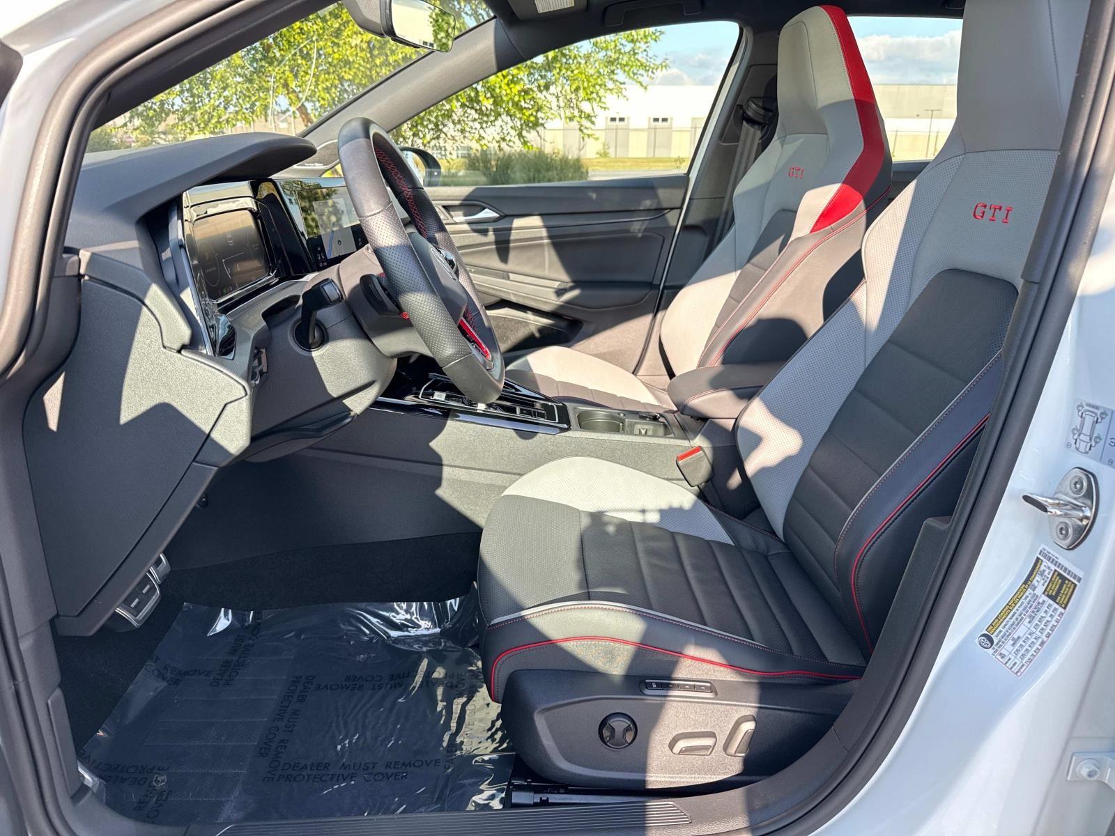 2024 Volkswagen Golf GTI Autobahn - Photo 23