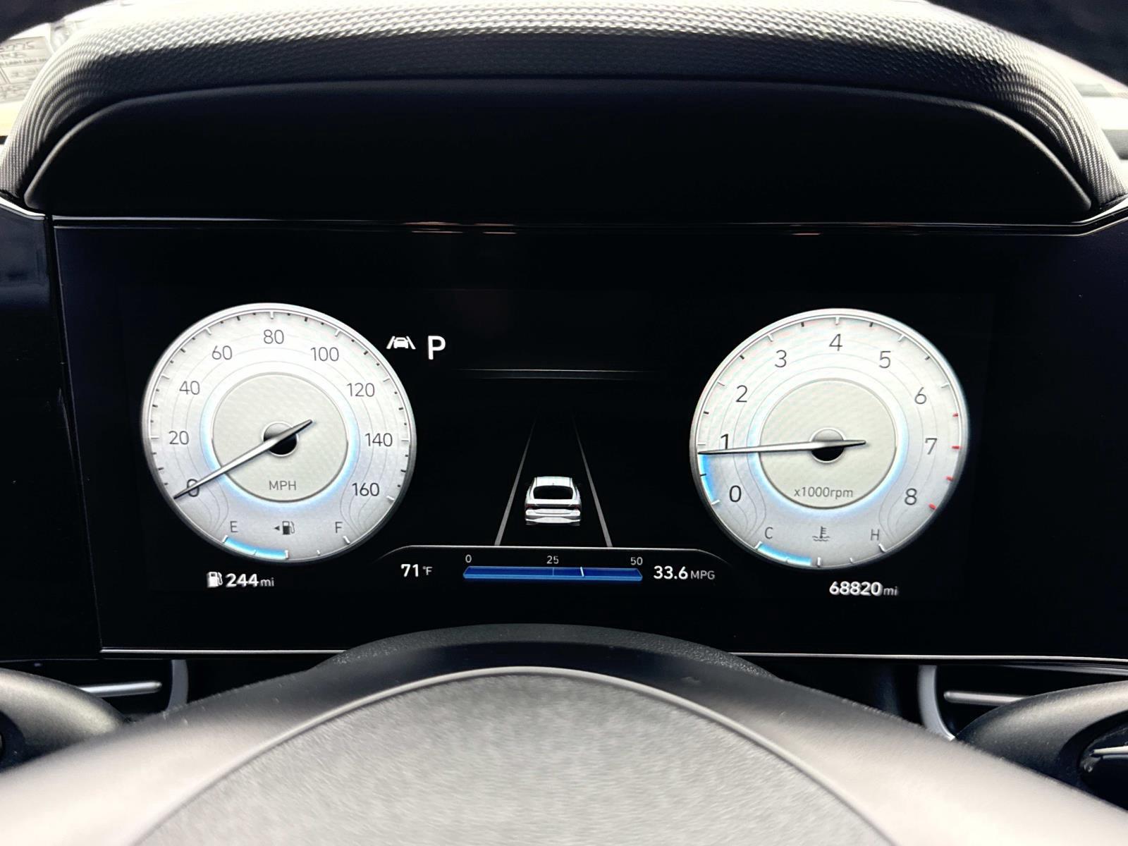 2022 Hyundai Elantra Limited - Photo 13