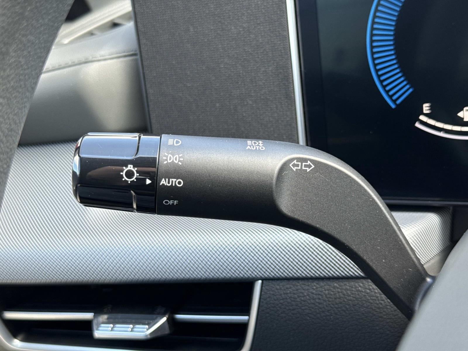 2024 Hyundai Sonata SEL - Photo 11