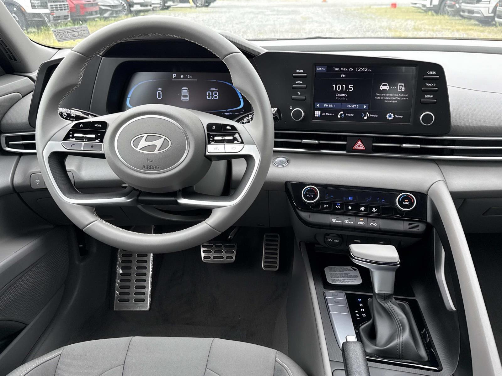 New 2026 Hyundai Elantra SEL Sport Sedan
