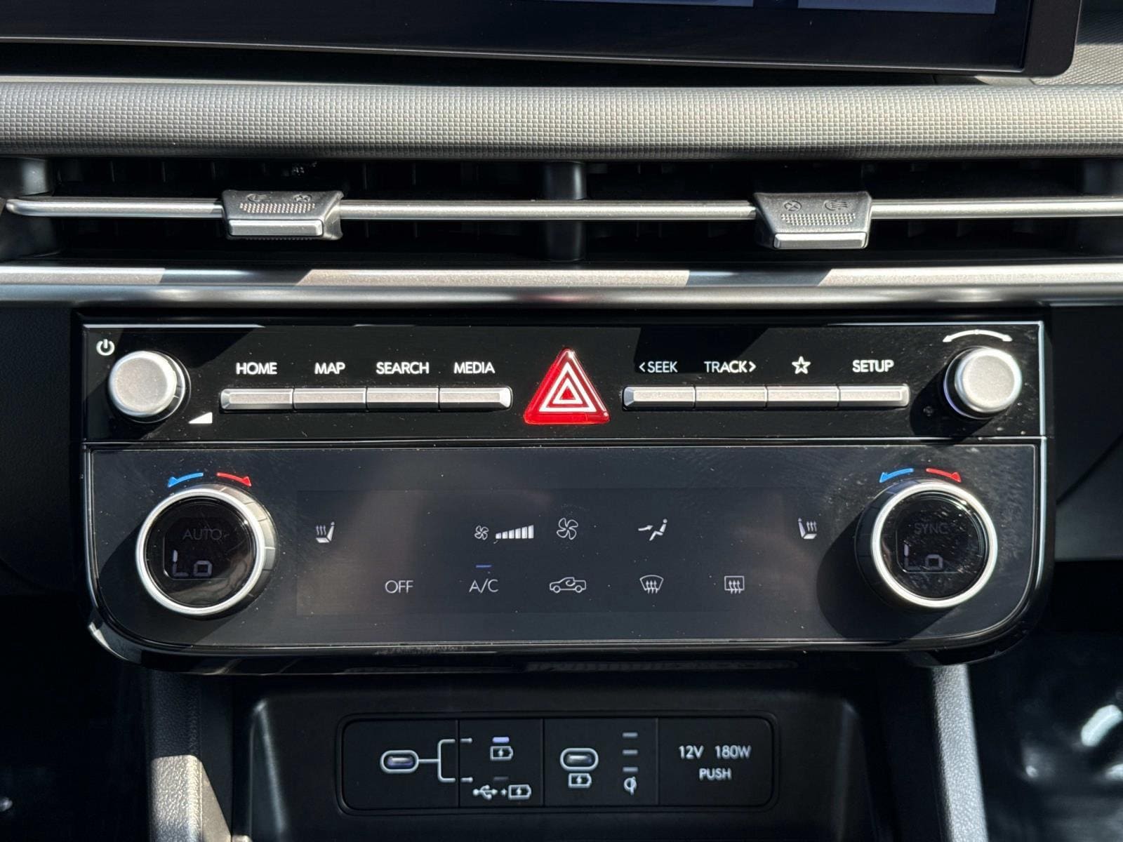 2025 Hyundai Santa Cruz XRT - Photo 6
