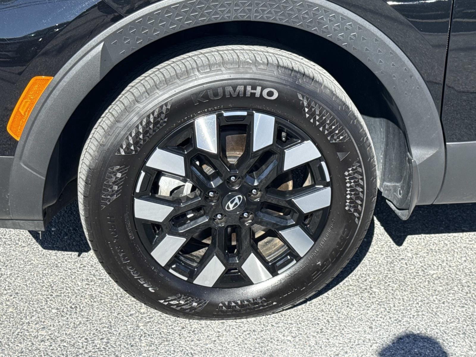 2025 Hyundai Santa Cruz SE - Photo 30
