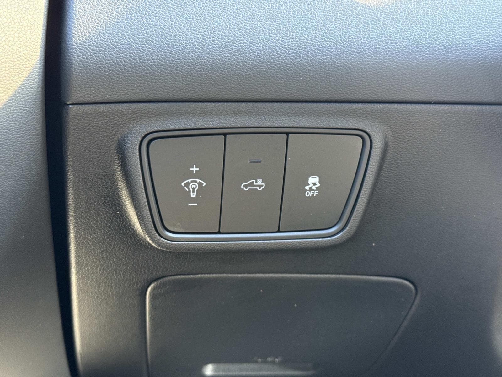 2023 Hyundai Santa Cruz Limited - Photo 13