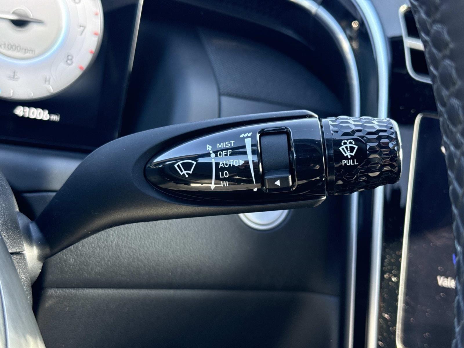 2023 Hyundai Santa Cruz Limited - Photo 11