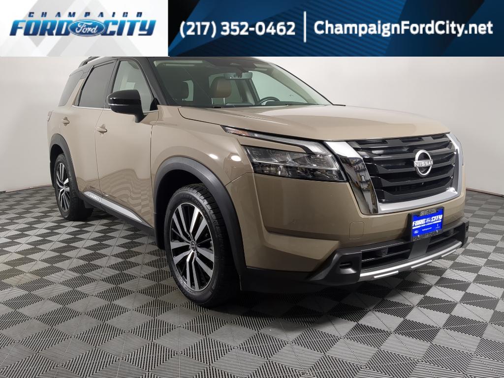 2023 Nissan Pathfinder Platinum