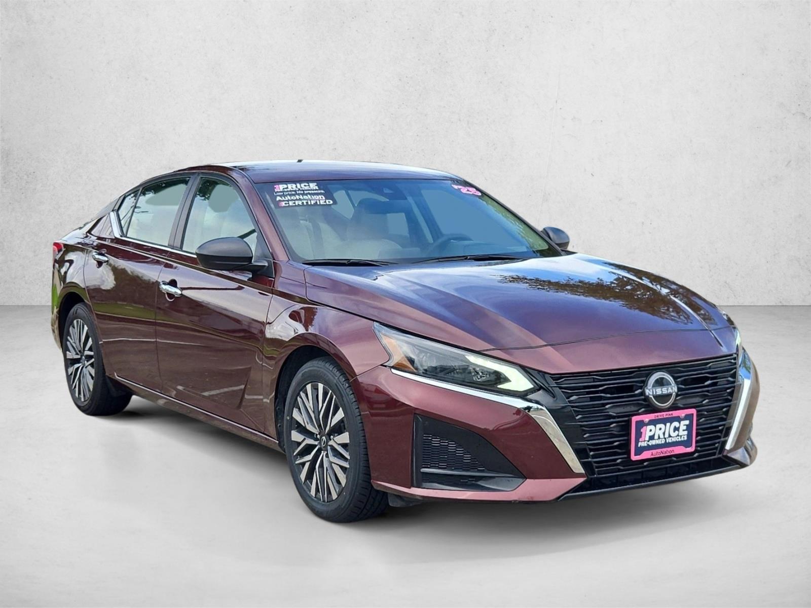 Used 2025 Nissan Altima SV Sedan