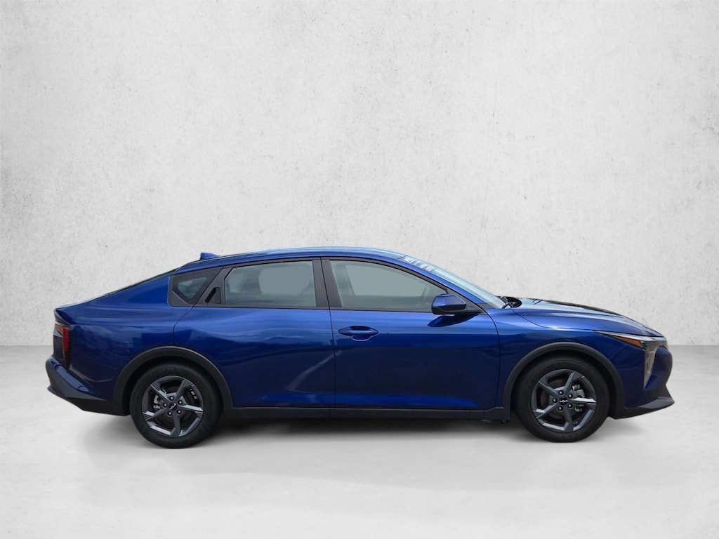 Used 2025 Kia K4 LXS Sedan