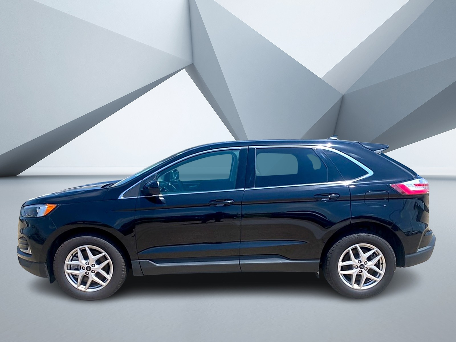 Certified 2023 Ford Edge SEL