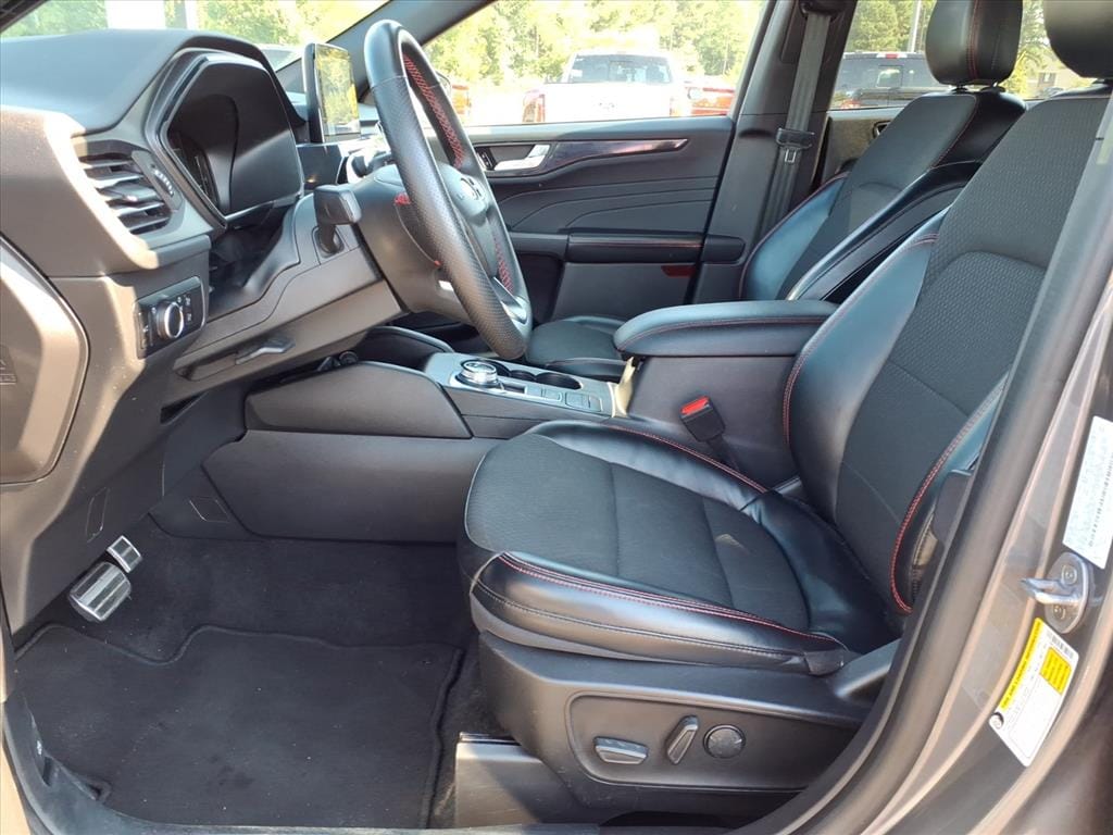 2024 Ford Escape ST-Line - Photo 3