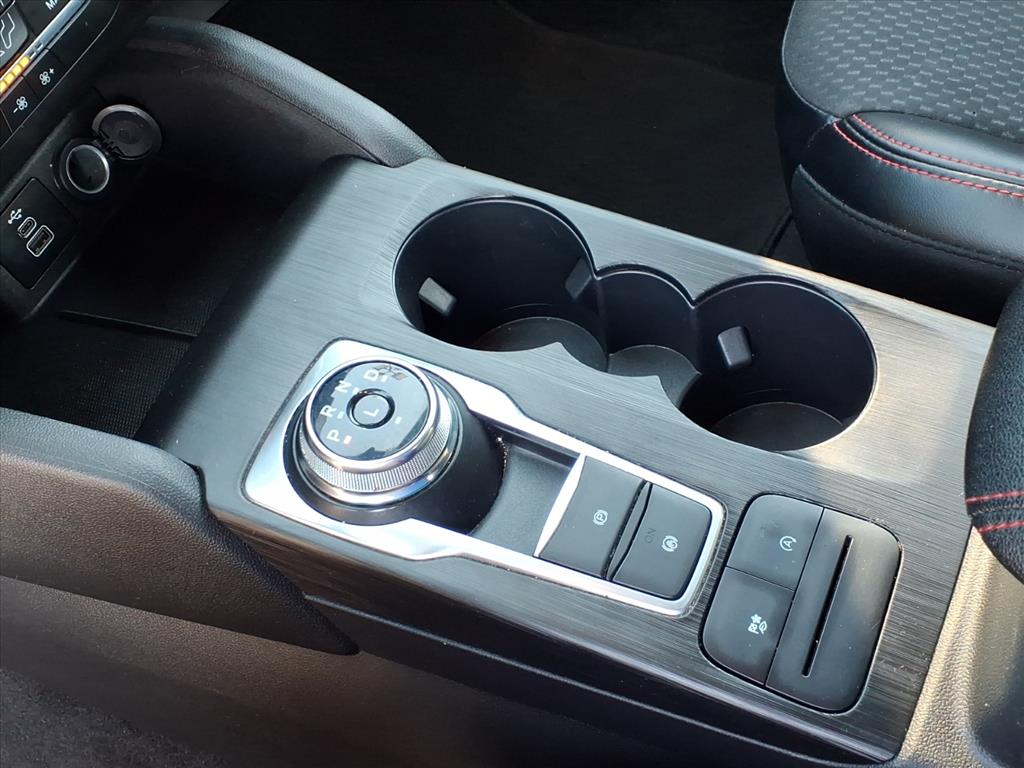 2024 Ford Escape ST-Line - Photo 13