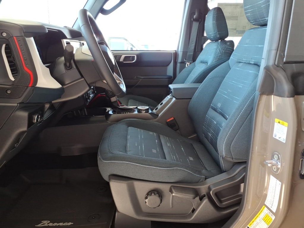 New 2026 Ford Bronco Heritage Edition 4x4 Heritage Edition SUV