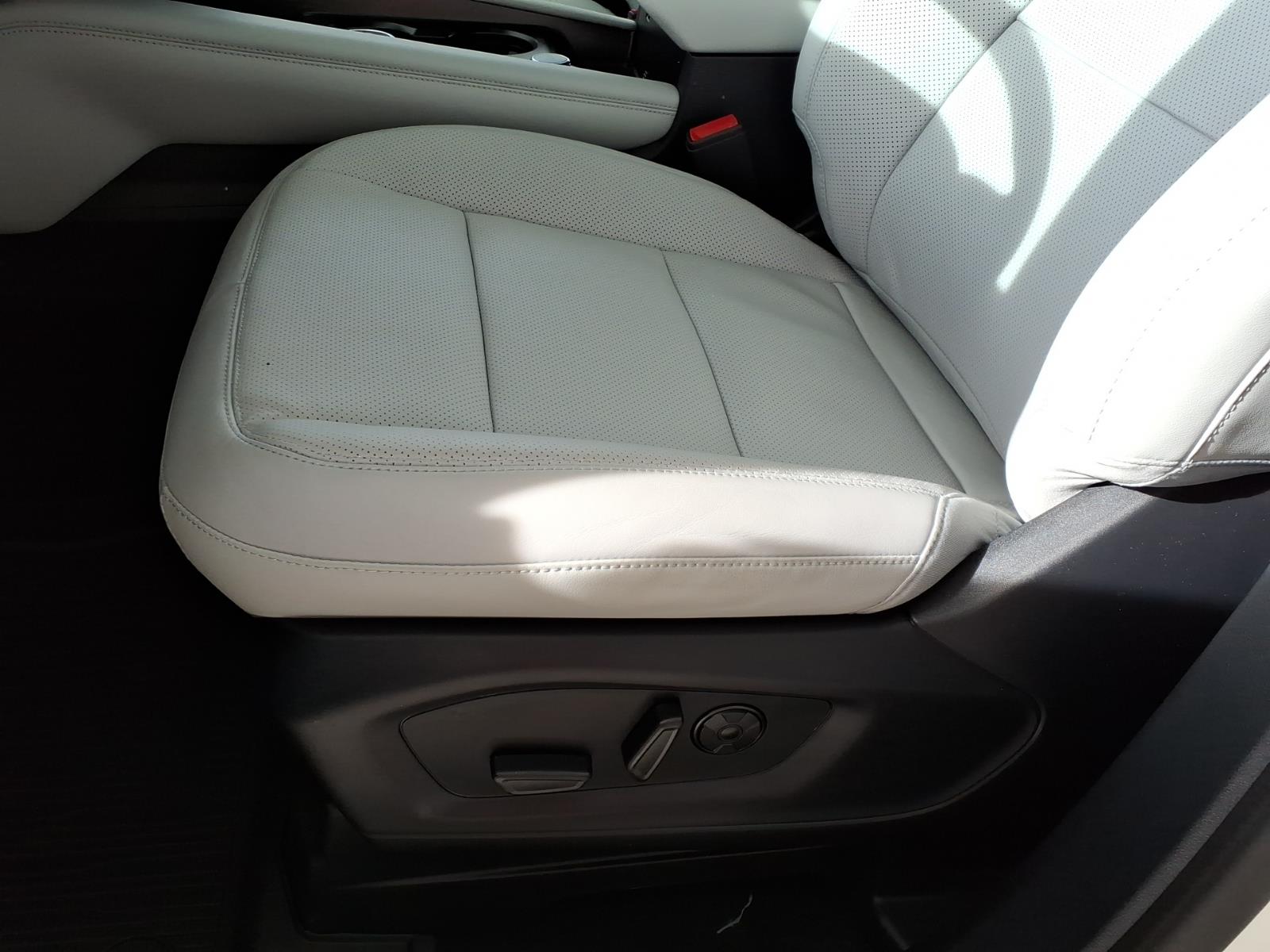 New 2027 Ford Explorer Platinum AWD Platinum SUV