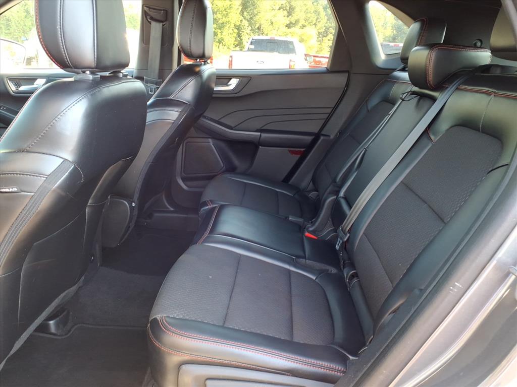 2024 Ford Escape ST-Line - Photo 17