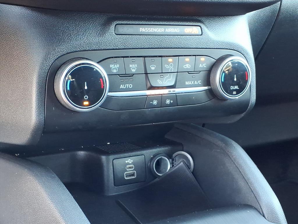 2024 Ford Escape ST-Line - Photo 11