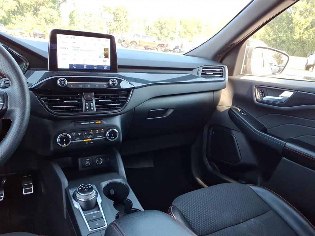 2024 Ford Escape ST-Line - Photo 19