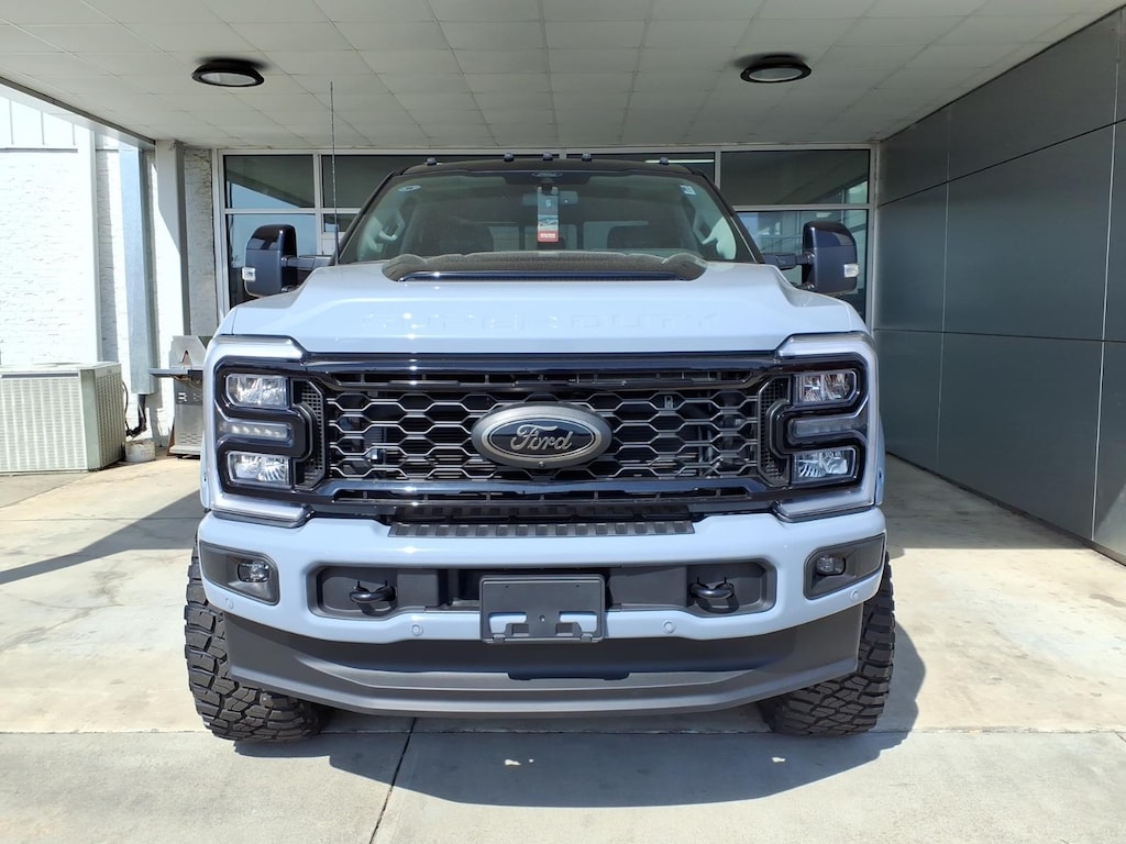 New 2026 Ford F-250 Super Duty Lariat 4WD Crew CAB 8 BO Crew Cab