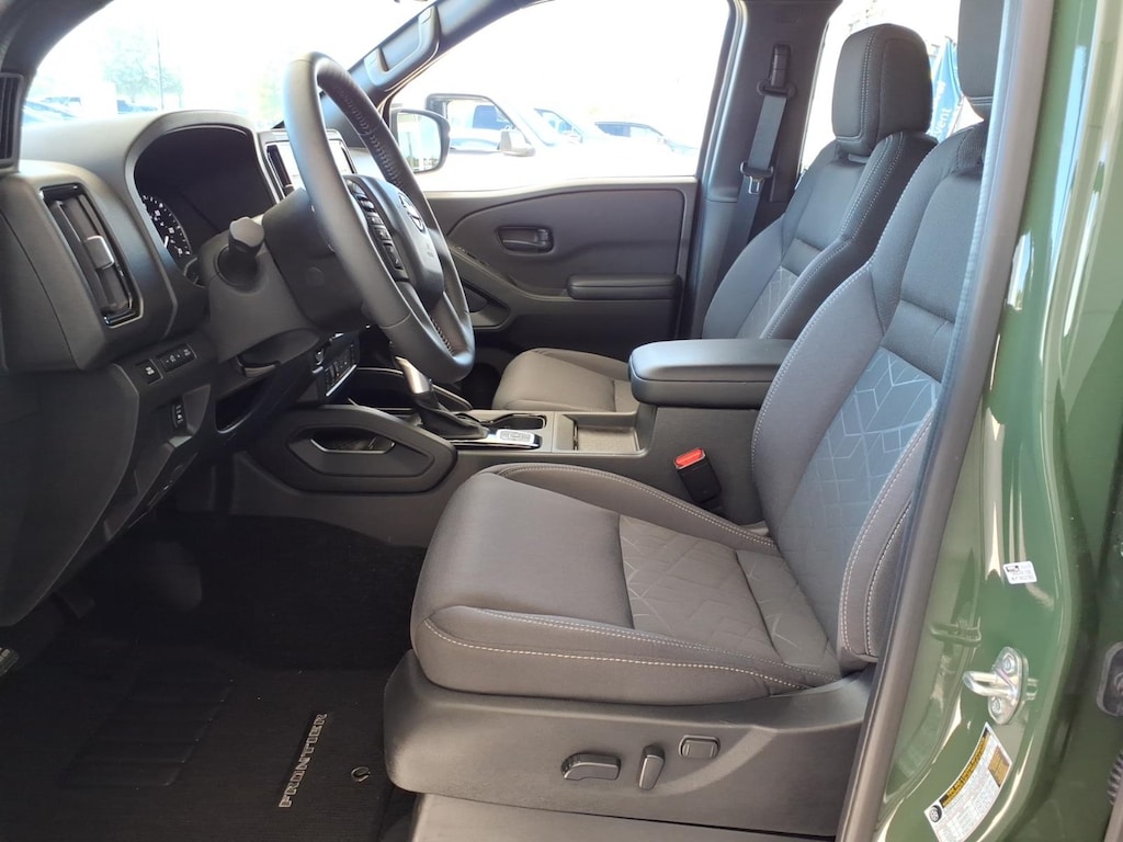Used 2026 Nissan Frontier SV Truck Crew Cab