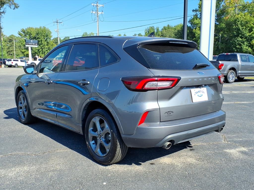 2024 Ford Escape ST-Line - Photo 23