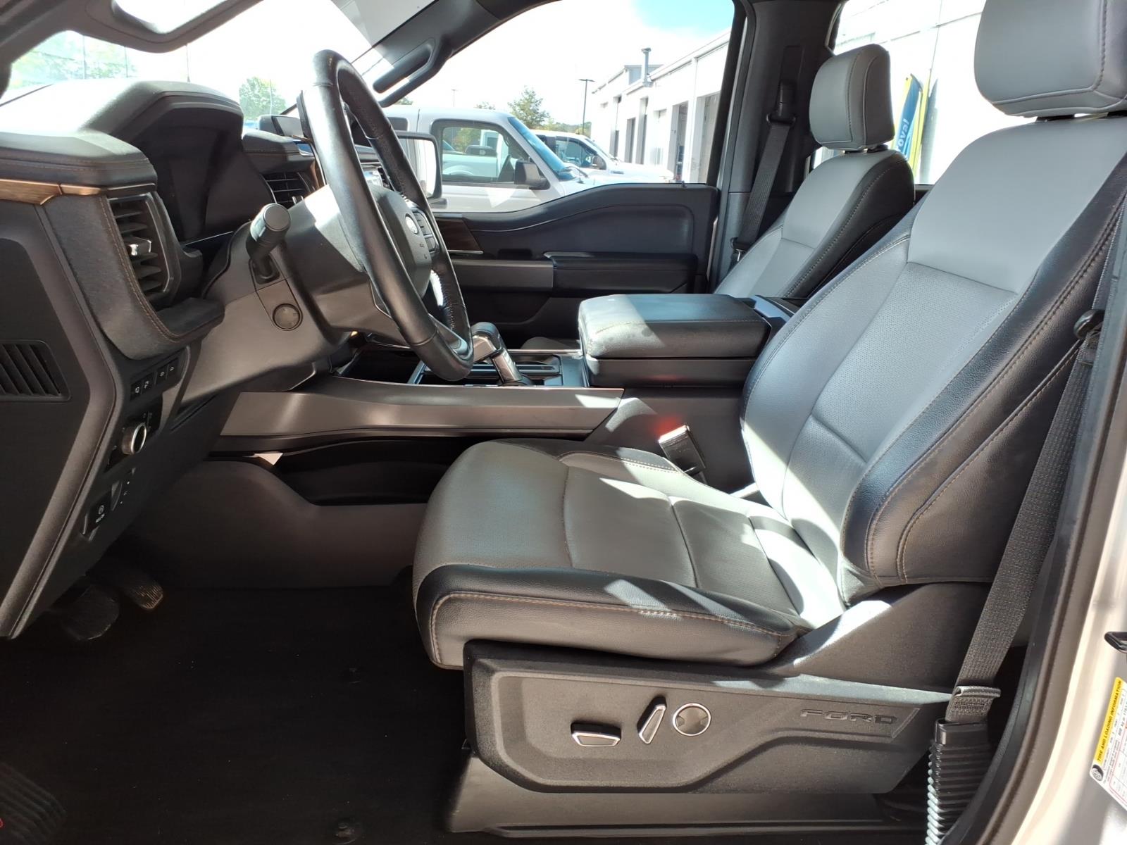 Used 2024 Ford F-150 Lightning Lariat AWD Lariat SuperCrew 5.5 ft. SB
