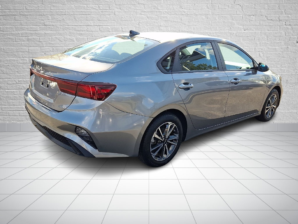 Used 2024 Kia Forte LXS Sedan
