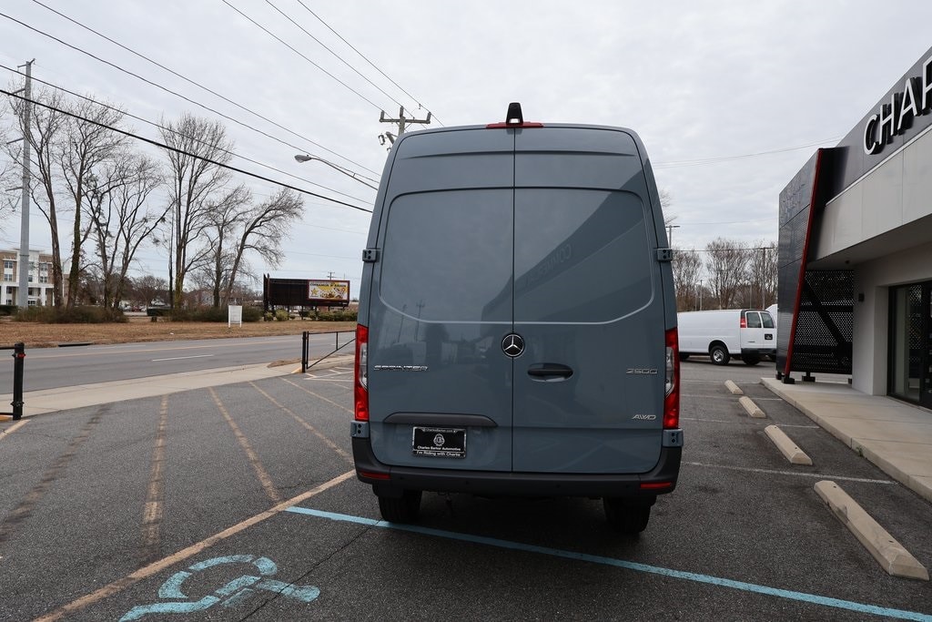 New 2026 Mercedes-Benz Sprinter 2500 Cargo 144 WB Van Cargo Van